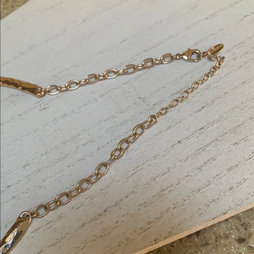 St. Thomas Necklace and Earrings Set - Picture 4 of 7